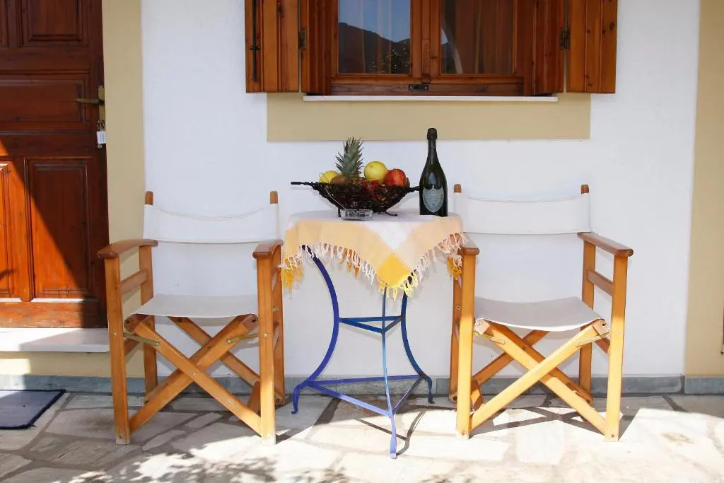 Artemis Bungalows