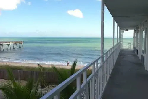 Surf Club Hotel