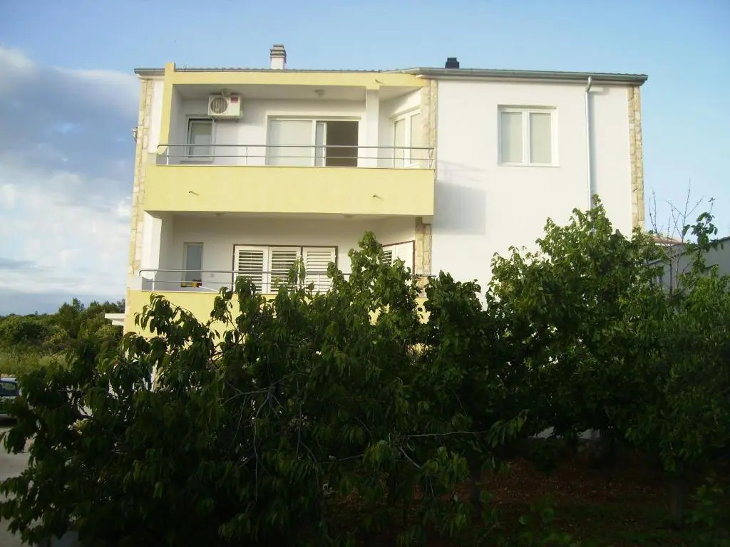 Apartments Burazer