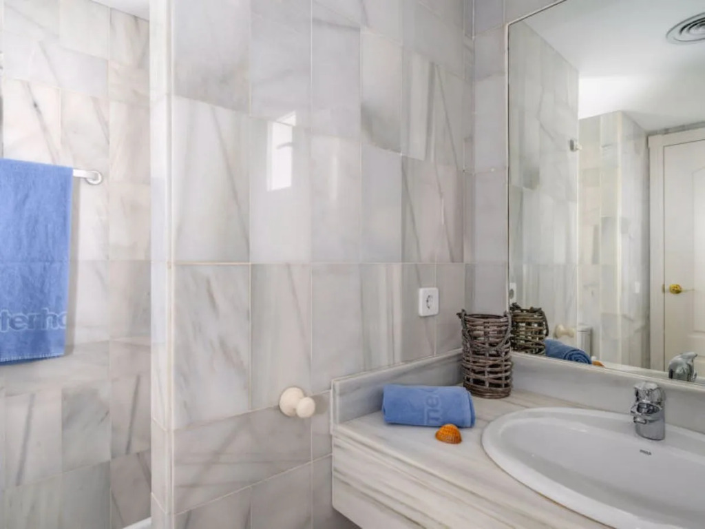 Top renovated penthouse in Los Naranjos