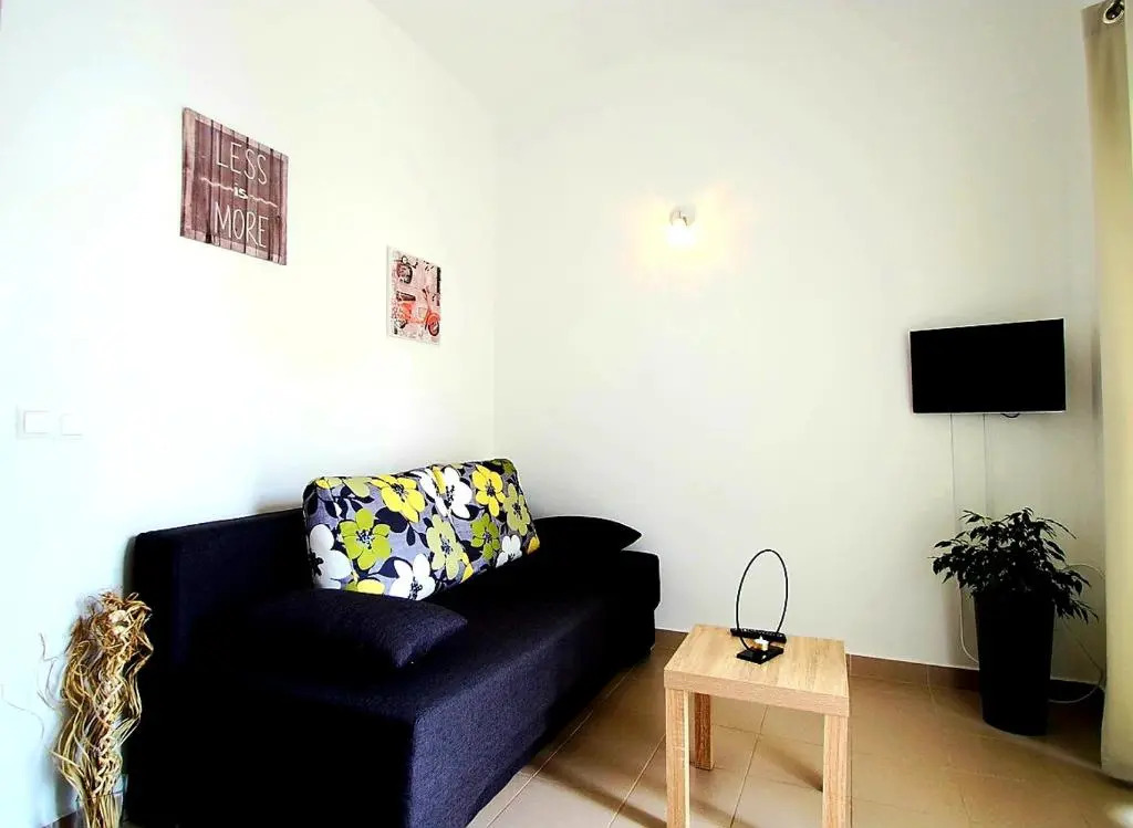 Apartments Petrovic