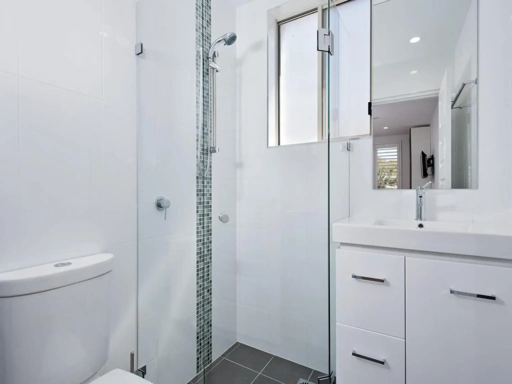 Shoal Bay Road, Del Rae, Unit 18, 25
