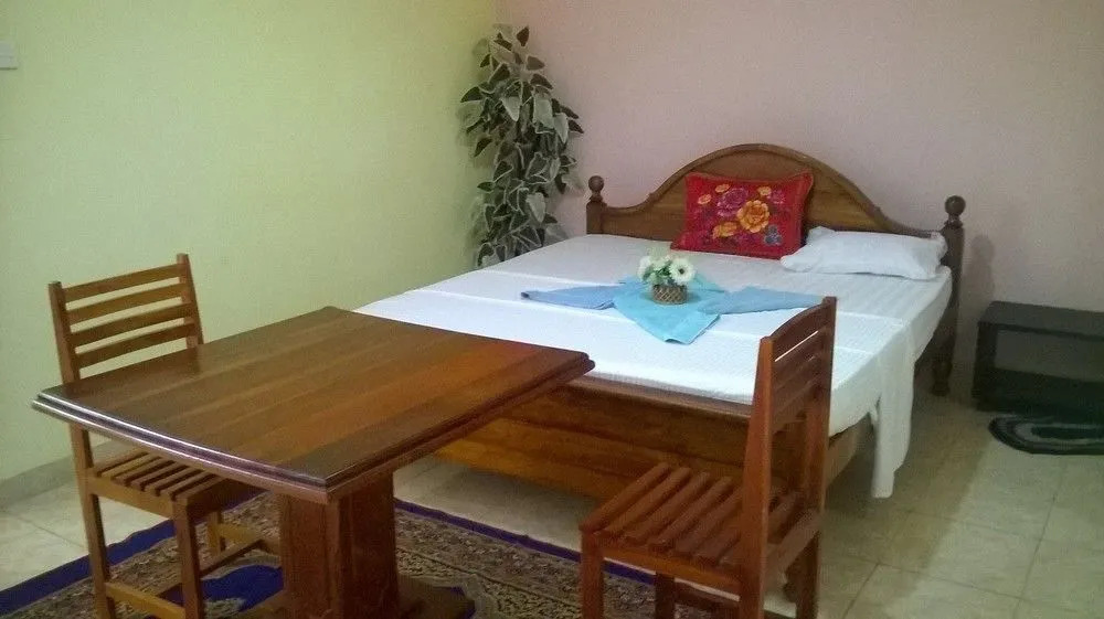Papaa Palace