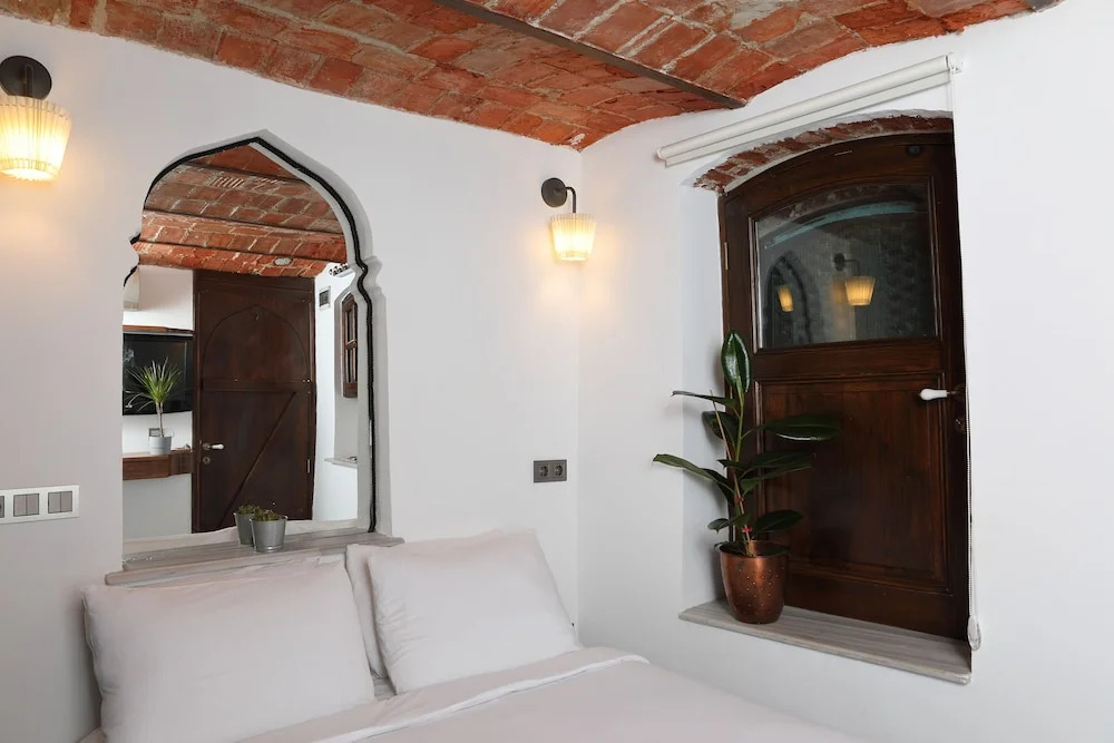 Noble House Galata