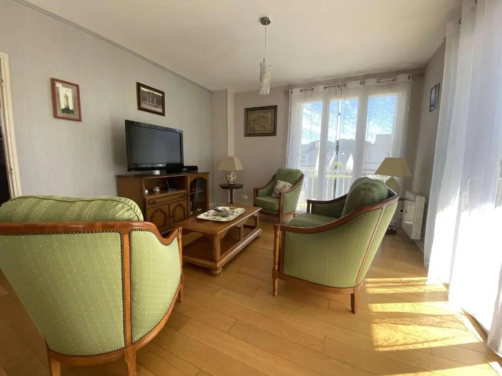 Maison 6 pers avec jardin, WIFI, proche plages et sentier à Perros-Guirec - FR-1-368-344