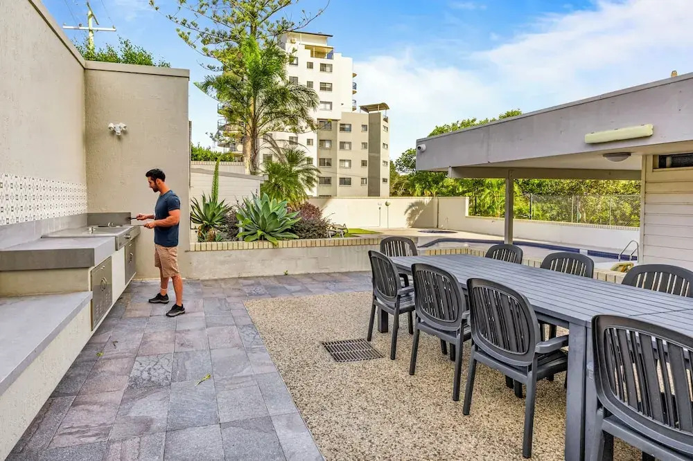 Burgess @ Kings Beach Apartments