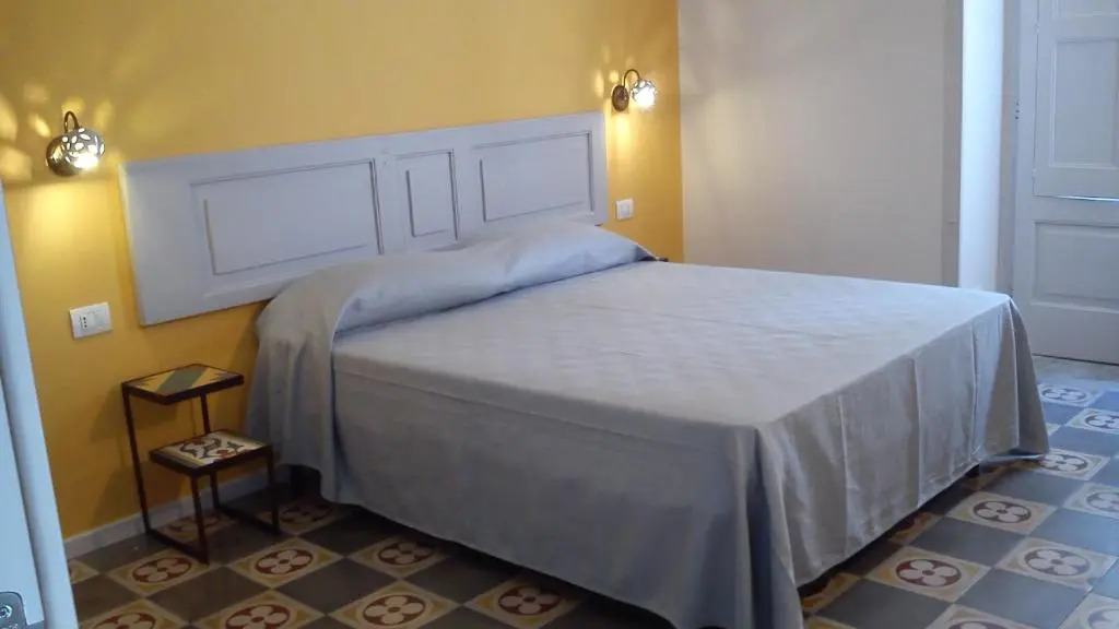 Kaleidos Guest House