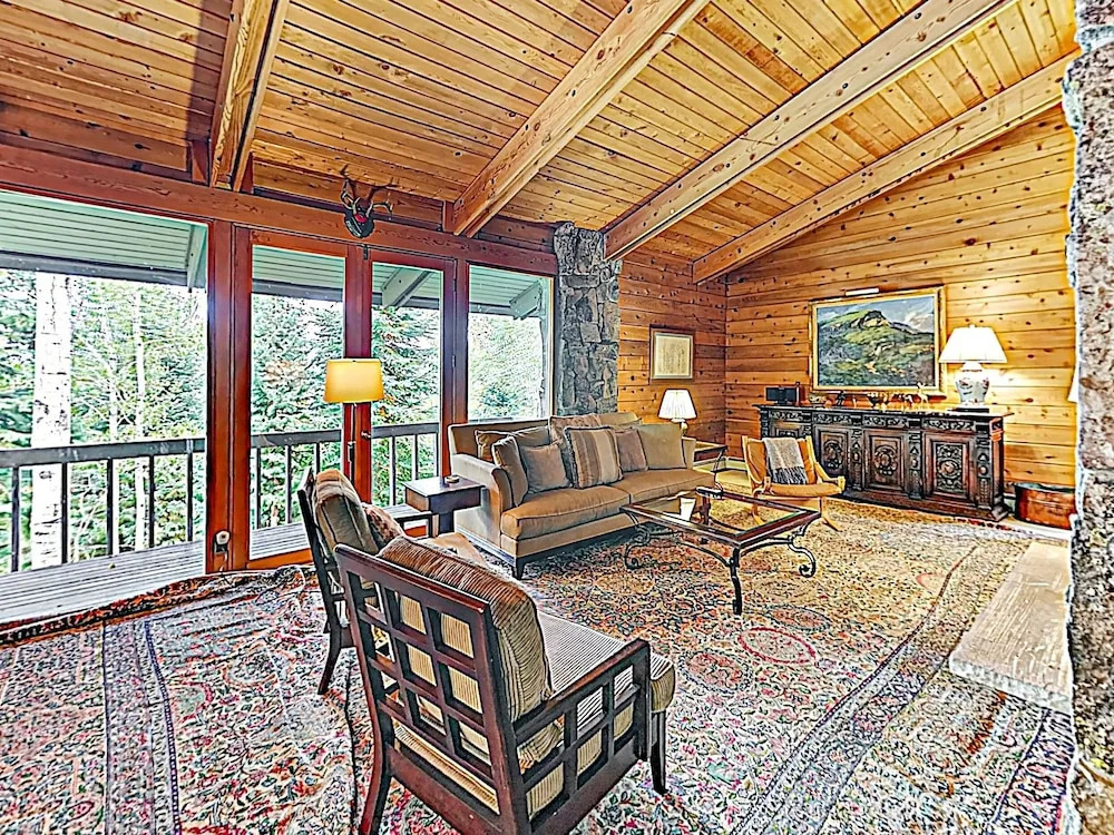 Off the Slopes of Snowmass by RedAwning