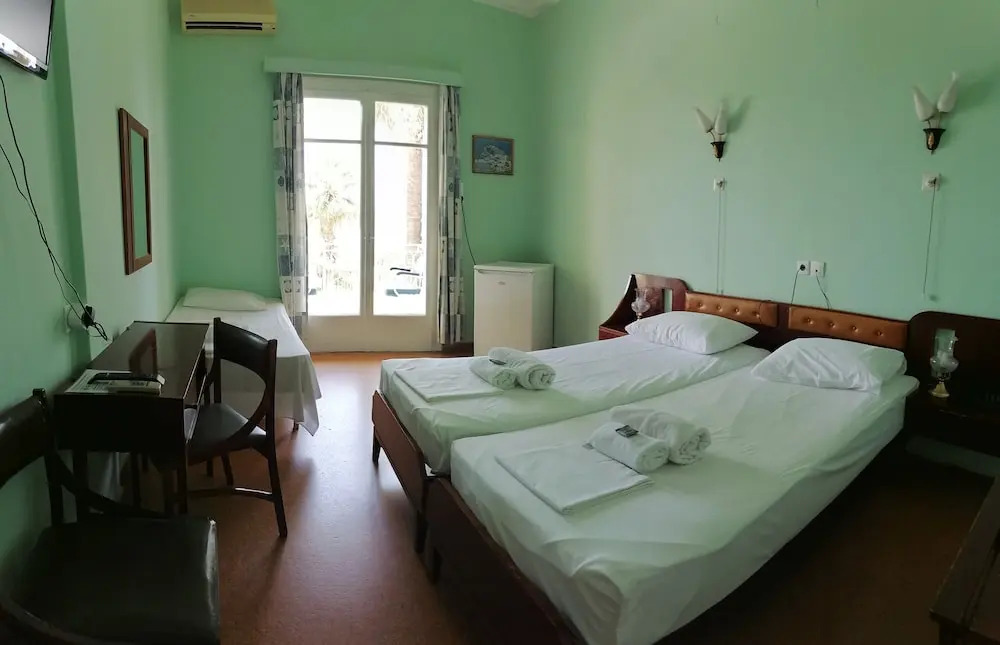 Nireus Hotel