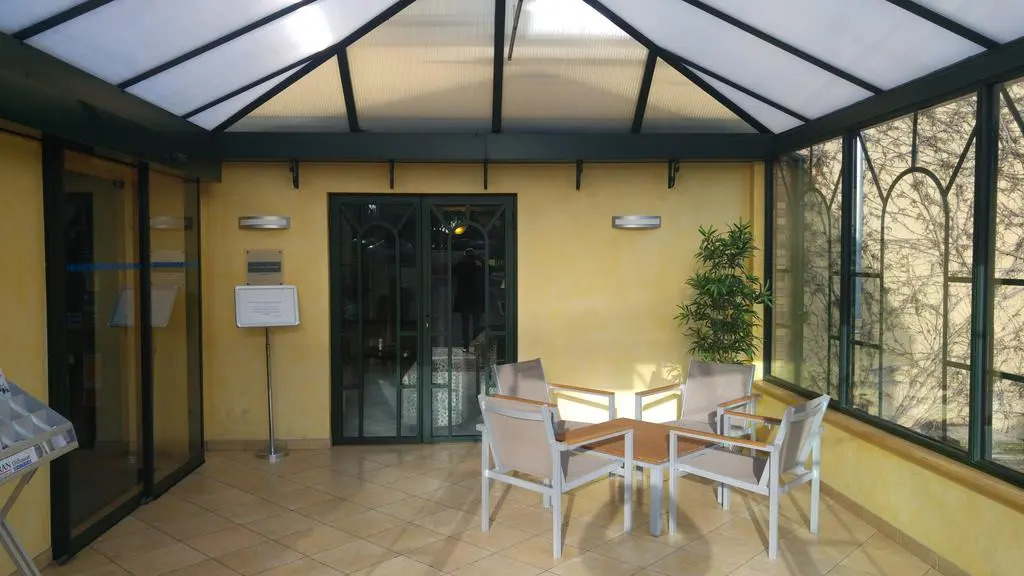 Brit Hotel La Ferte Bernard