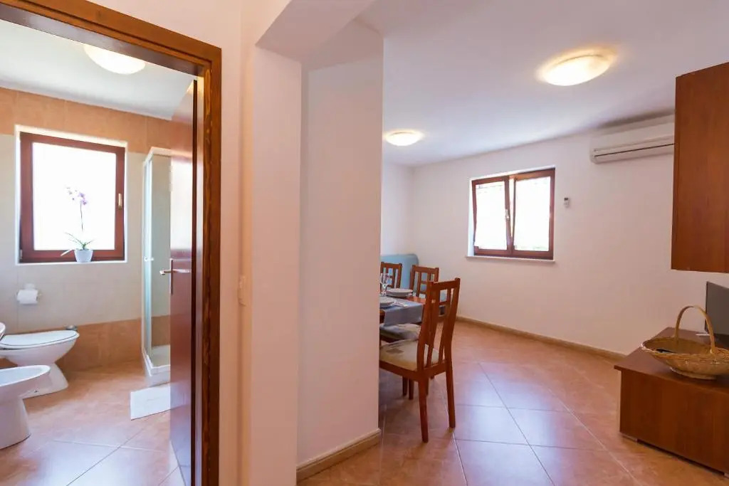 Apartments Radojka