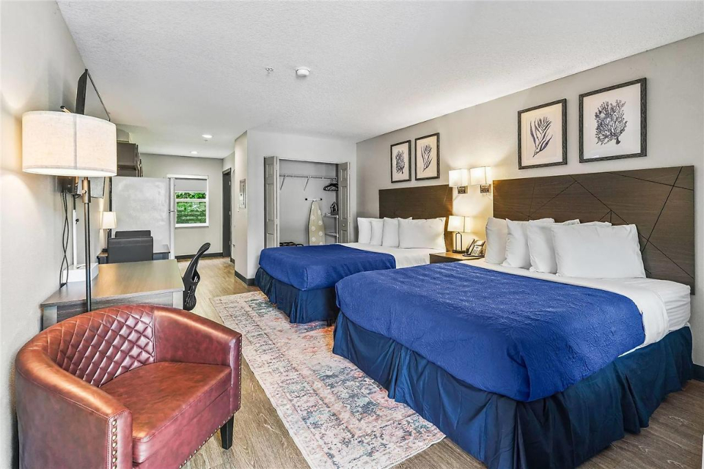 Baymont by Wyndham Ocala Suites