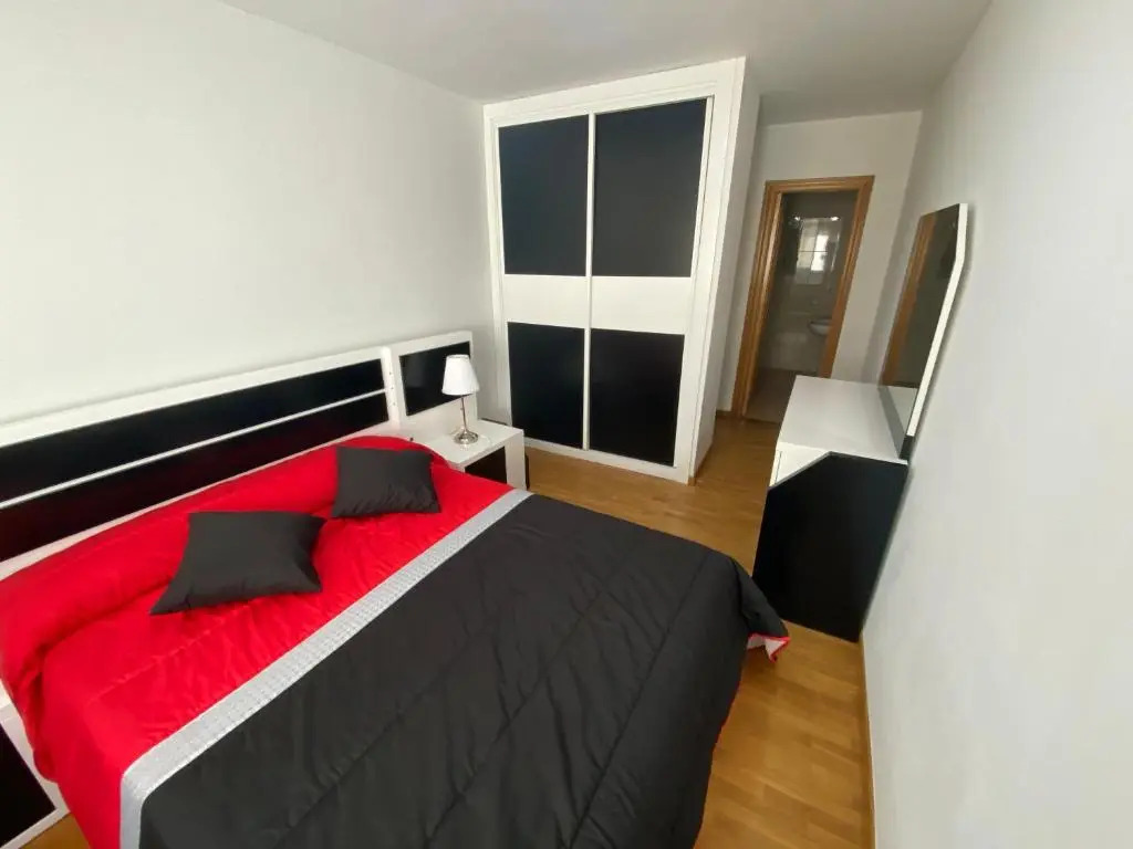 Piso céntrico, con amplia terraza, 3 dormitorios