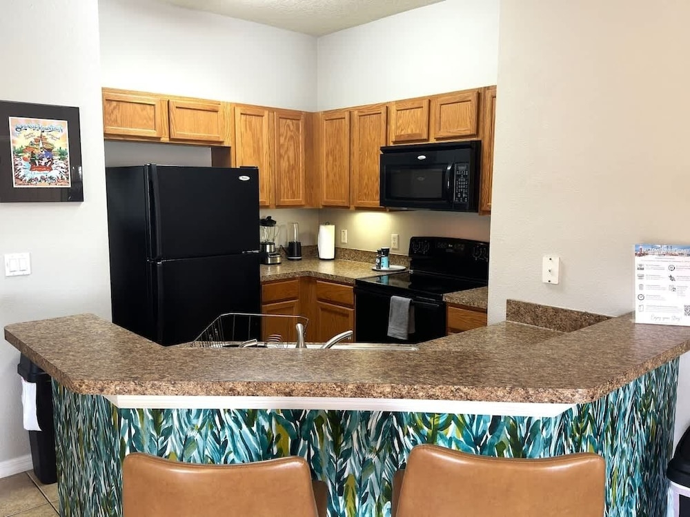 Very Near Disney 3 Bd Condo Walmart 1 Min Away 3 Bedroom Townhouse