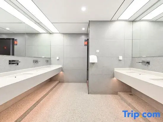 Zhuxiaoding Hotel (Beijing Fengtai Railway Station Niwa Subway Station Branch)