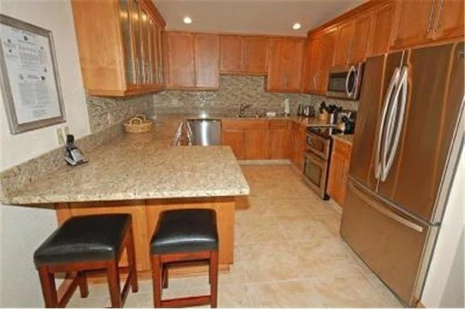 2806 Springwood Drive 4 Bedroom Home by RedAwning