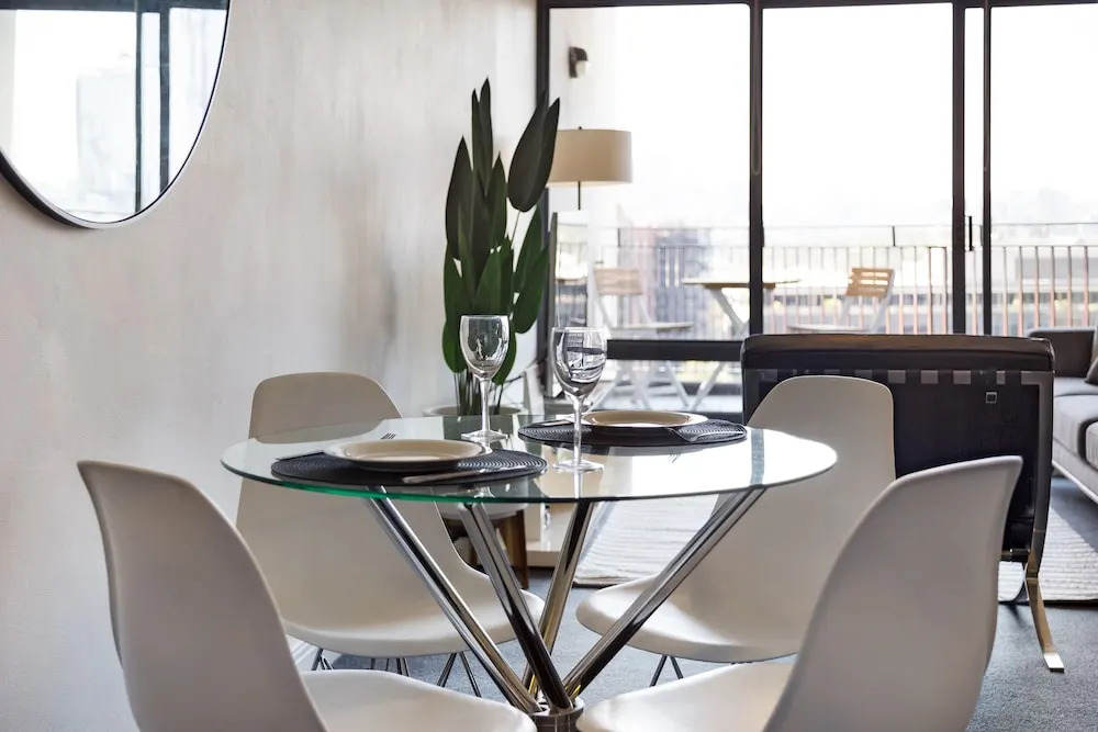 Pyrmont Modern Jones Bay Apartments
