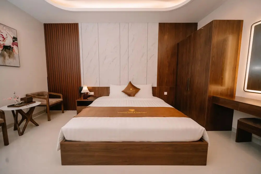 Diamond Hotel