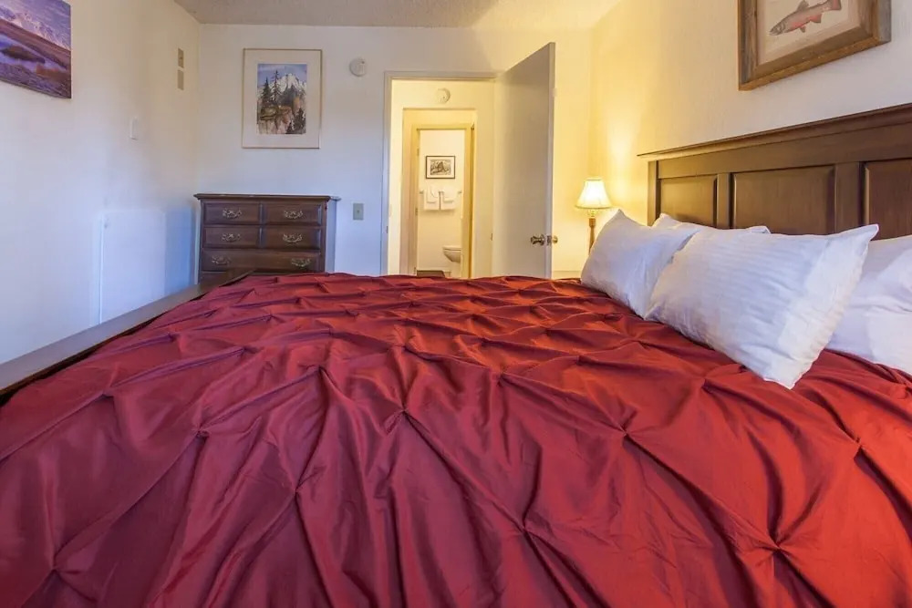 Mammoth View Villas # 34