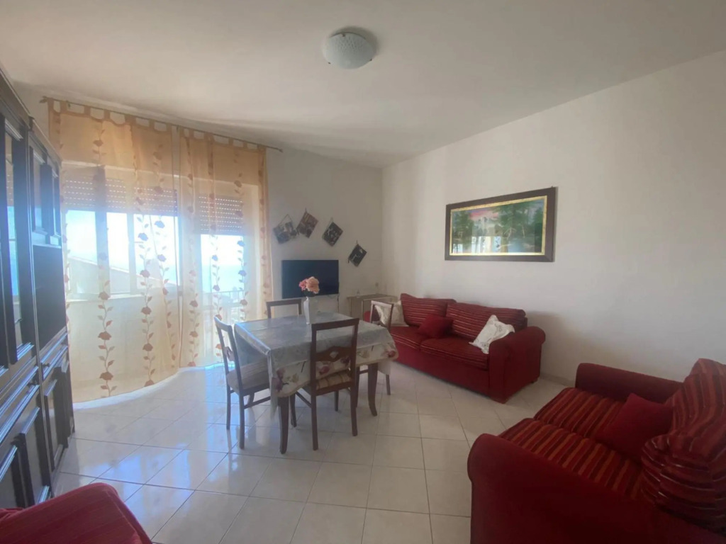 Apartment above the panoramic road of the village.-Casa Stella