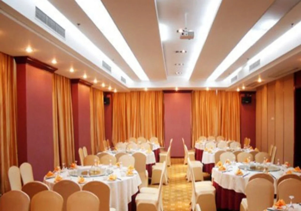 Kunshan D H Hotel