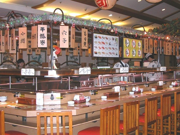 Jade Palace Hotel