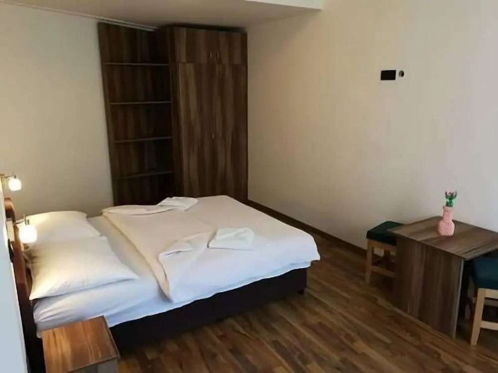 Hotel Mladost