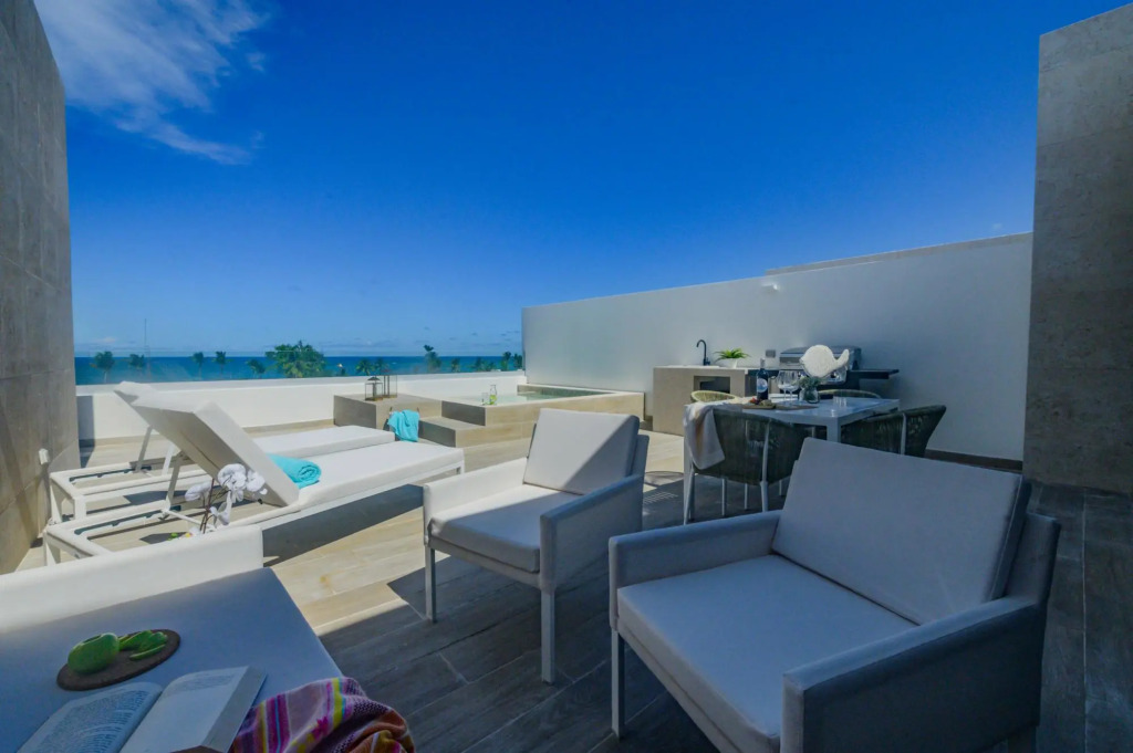 Gorgeous Terrific Roof Terrace With Private Picuzz