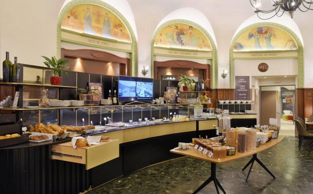 Astra Vevey Hotel & Restaurant