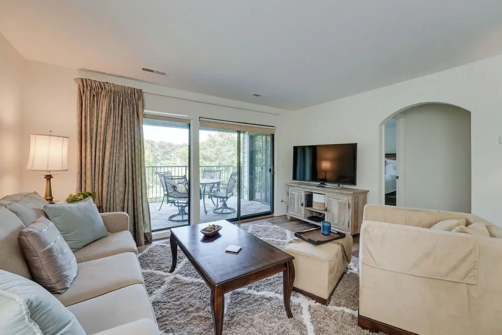 Branson Condo Near 76 Strip & Silver Dollar City