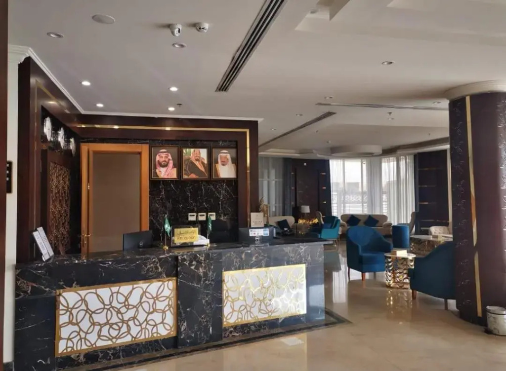 Reef Home Hotel