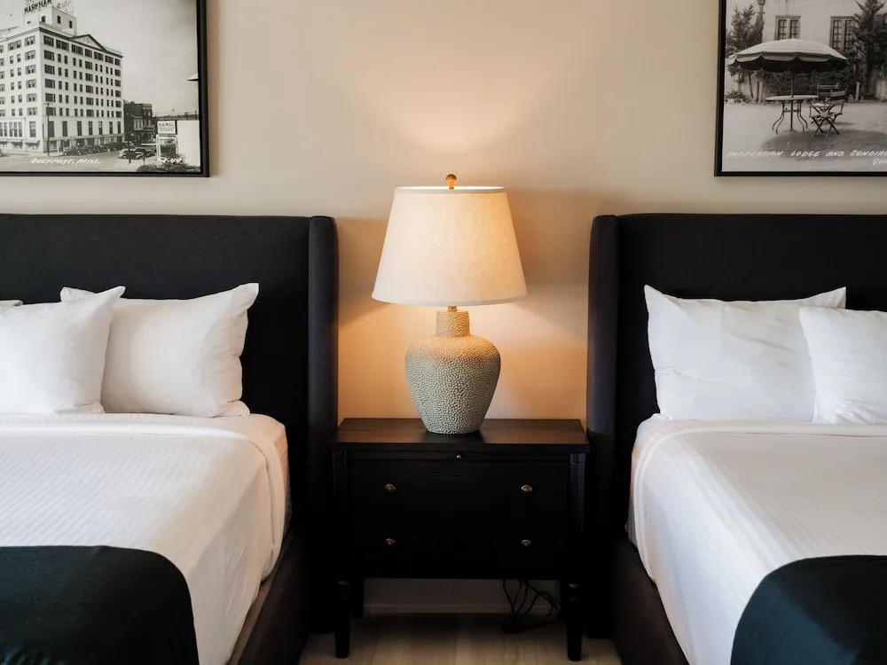 The Markham Hotel