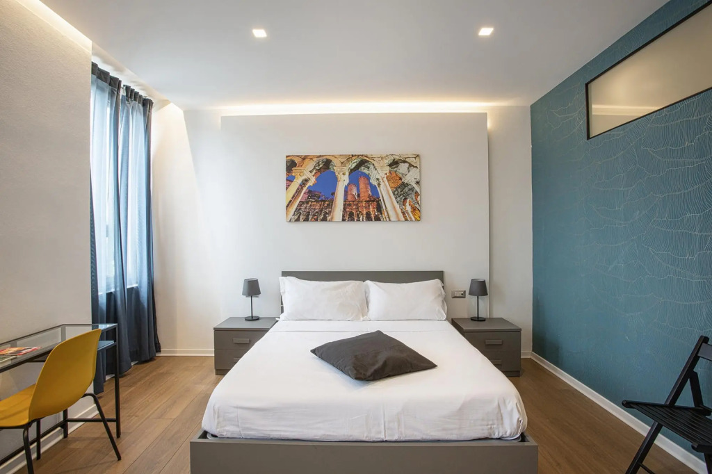 Family Flat in the City Center by Wonderful Italy