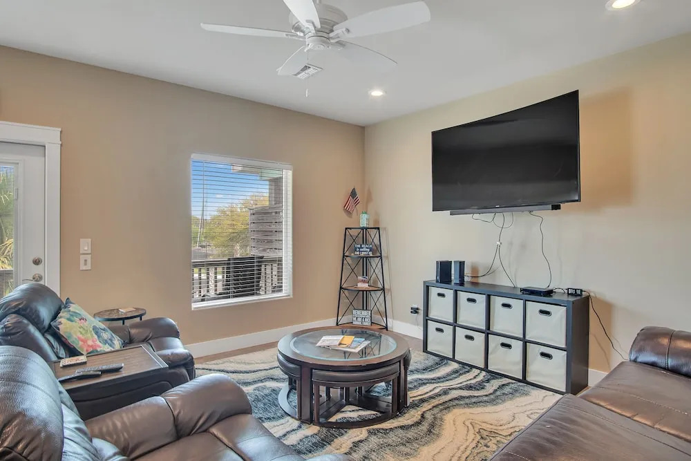 Texas Teal House