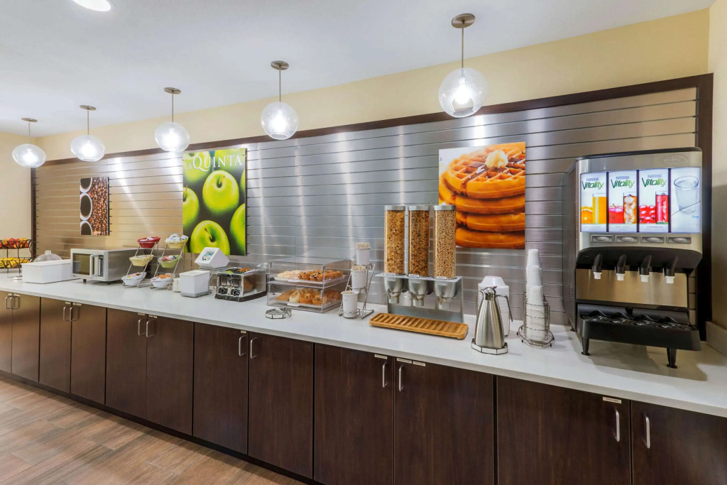 La Quinta by Wyndham Artesia