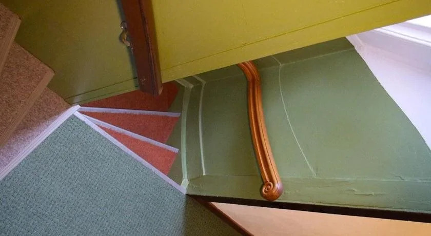 Hotel Adolesce