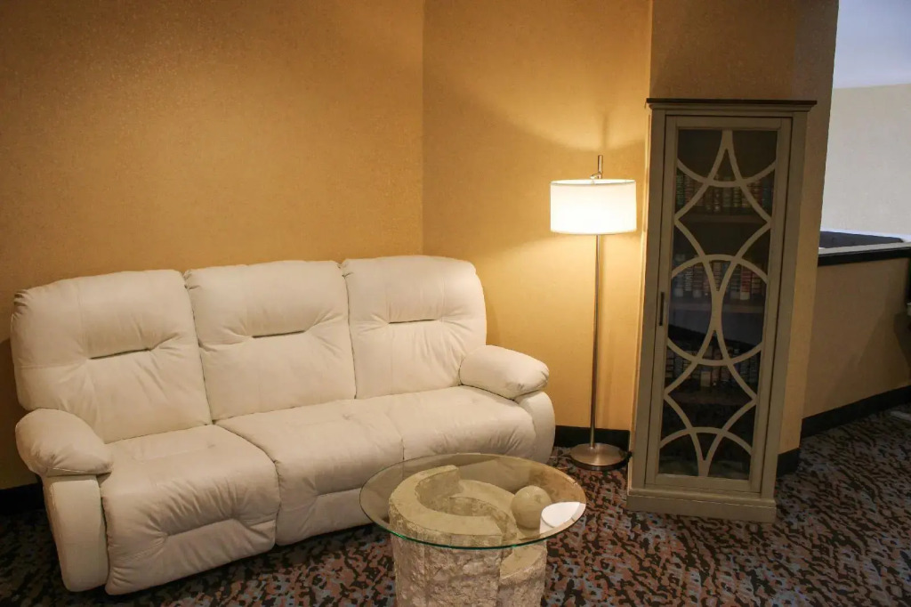 Sleep Inn Bend Crossroads Plaza