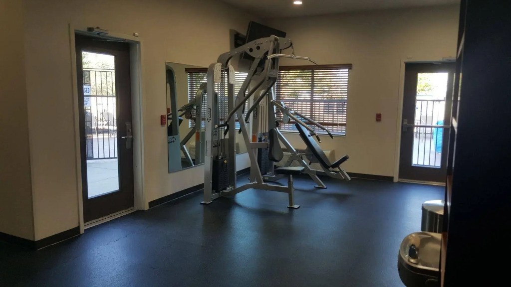 Best Western Plus Delta Inn & Suites