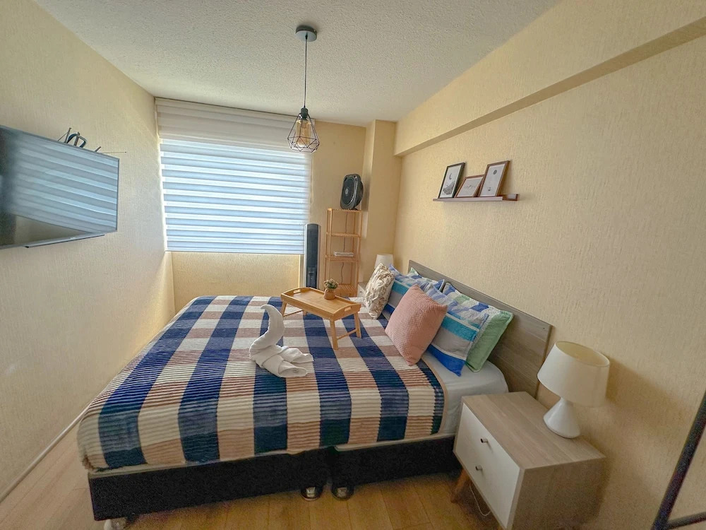 Exclusive Ocean View Apartment (1602)