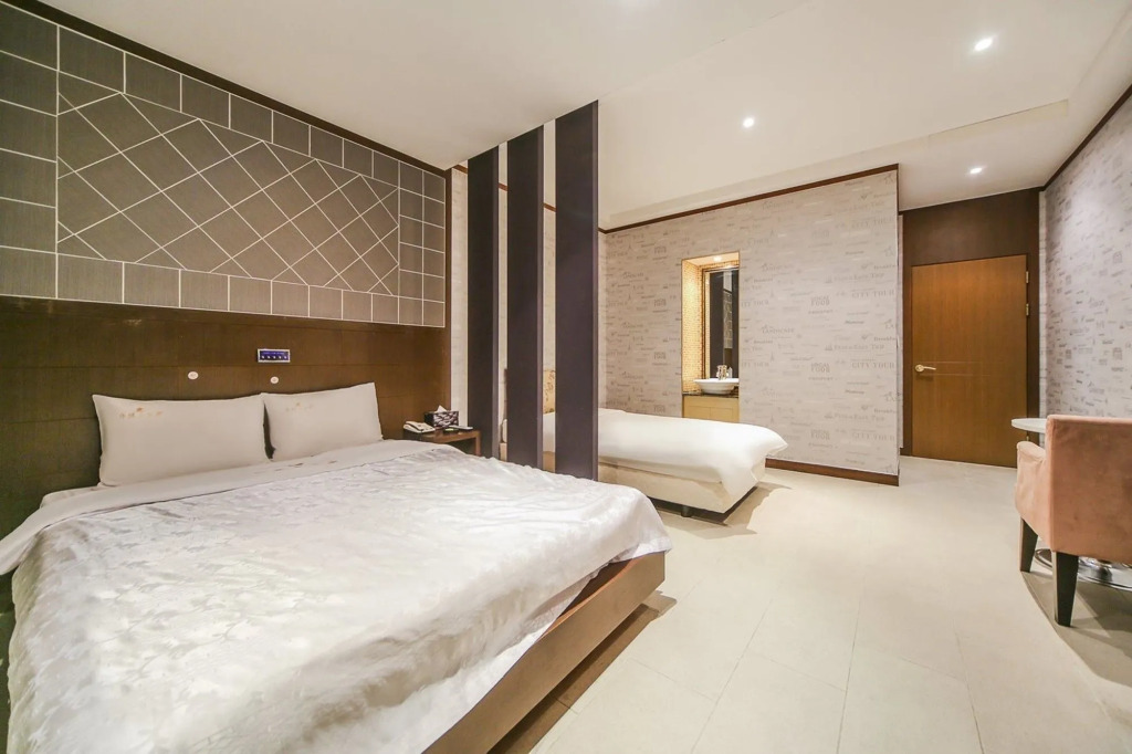 Hotel Nostalgia Paju