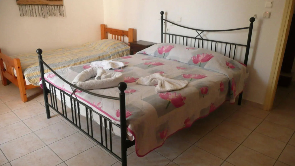 Des Roses Hotel
