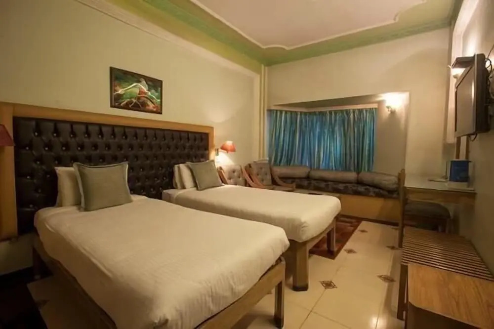 Hotel Samrat International