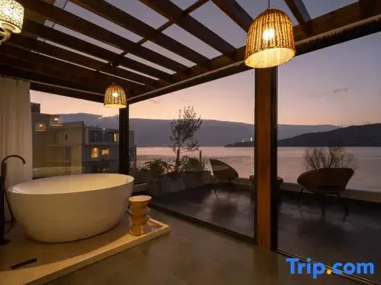 Dali · Liangqi Garden Scenic Apartment (Erhai Ideal City)