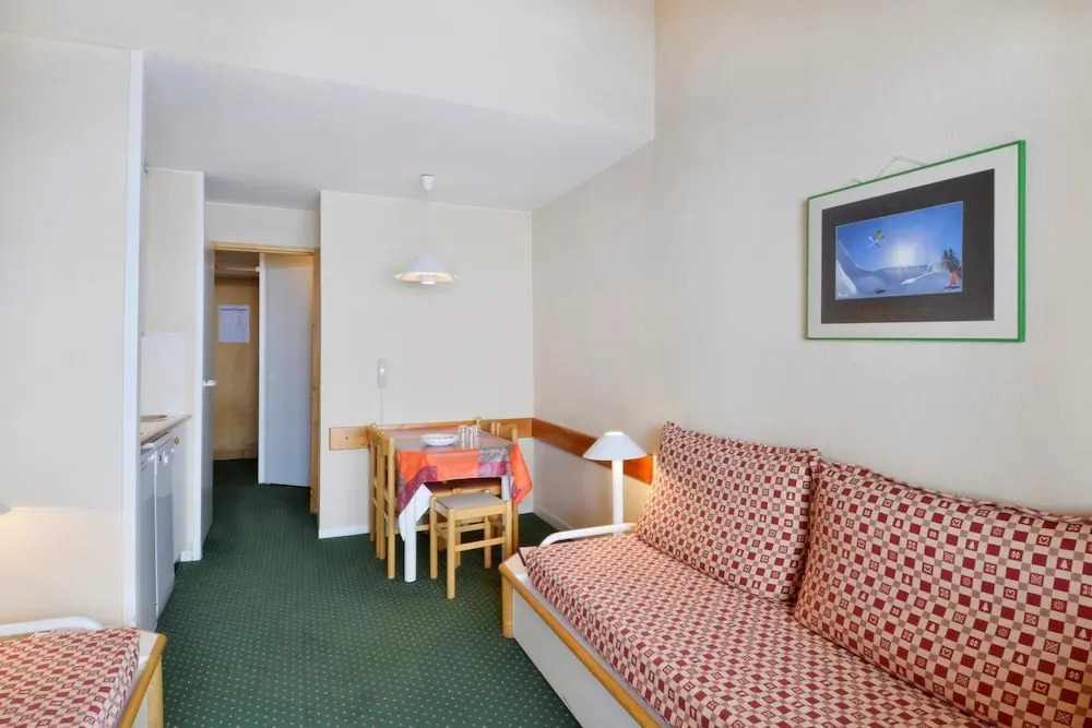 Belle Plagne Studio for 3/4 People of 23 mÂ² Peg408
