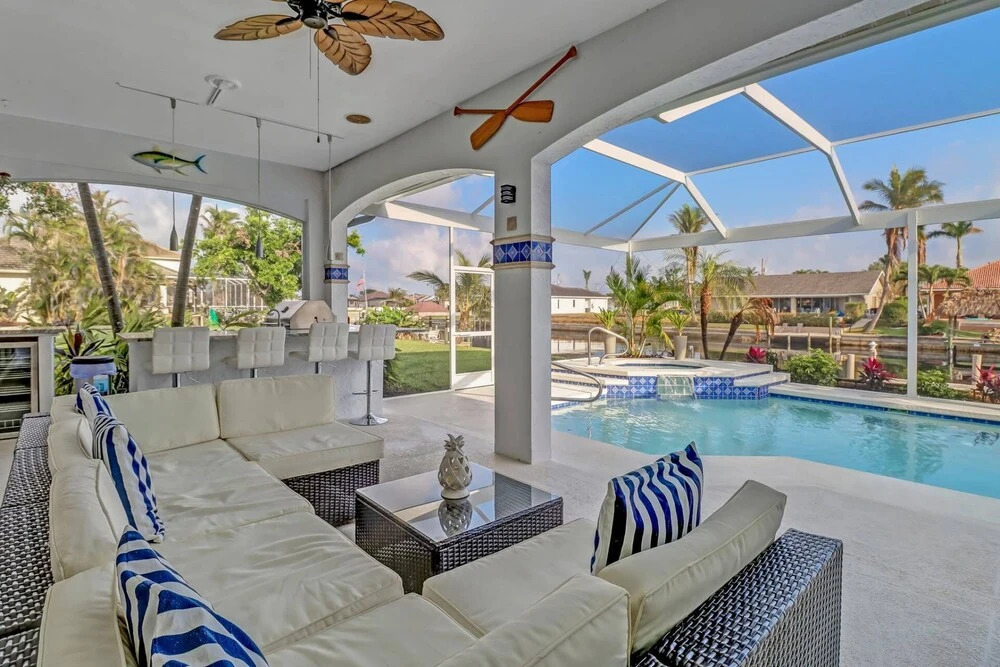 2203 Cape Coral Pkwy W