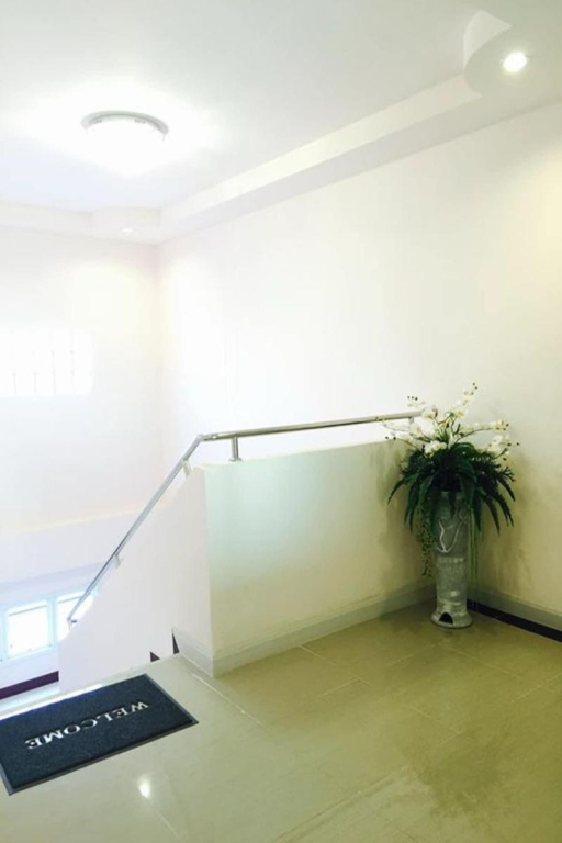 Thana Apartment