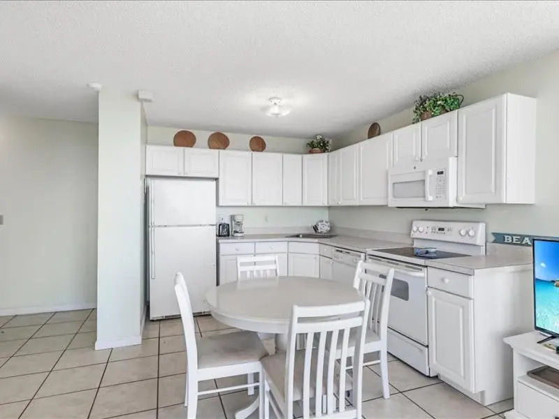 Estero Beach & Tennis Club 502b Condo