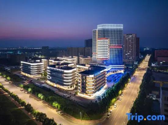 Lavande Hotel (Baoding Lekai North Avenue Yuanchuang Smart Center)