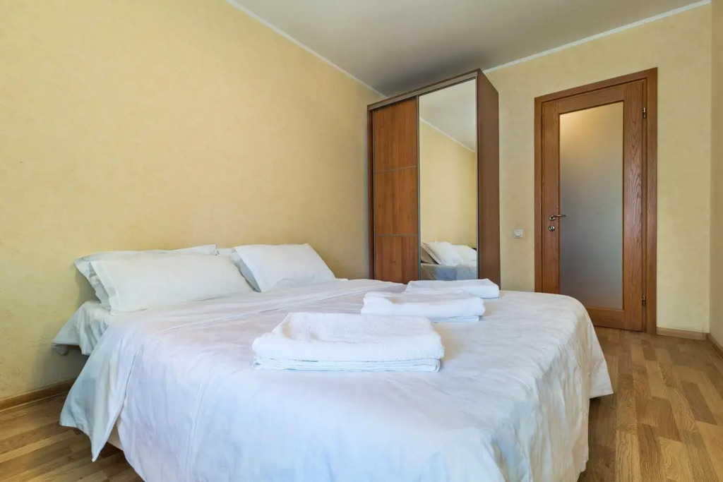 Most City area 1-bedroom apartment, central
