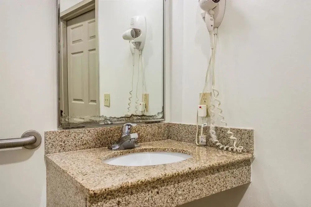 OYO Townhouse Sulphur, la Extended Stay